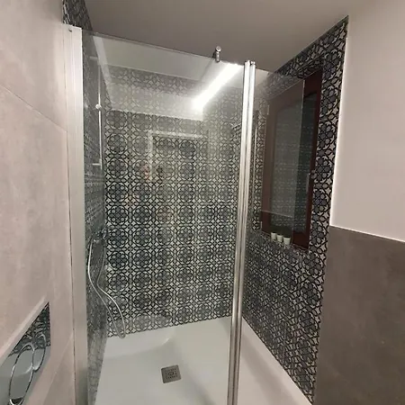 Oda ve Kahvaltı B&bi13 3*